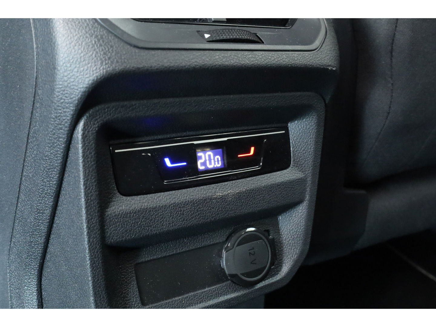 Volkswagen Tiguan Allspace 1.5 TSI DSG | Camera | Elek. Trekhaak | Stoel- Stuurverw. | Keyless | Adapt. Cruise | CarPlay |