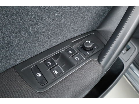 Volkswagen Tiguan Allspace 1.5 TSI DSG | Camera | Elek. Trekhaak | Stoel- Stuurverw. | Keyless | Adapt. Cruise | CarPlay |