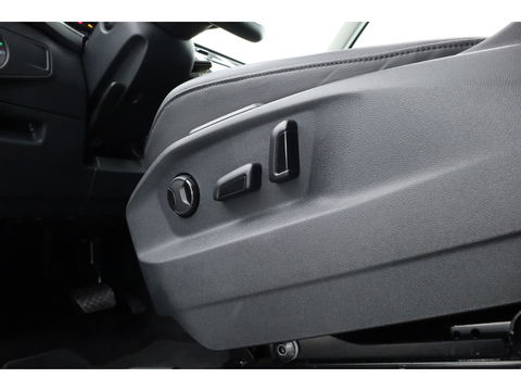 Volkswagen Tiguan 1.4 TSI ACT Highline DSG | Digi. Dashboard | Pano | Leder | Stoel- Stuurverw . | 360cam | Elek. Trekhaak