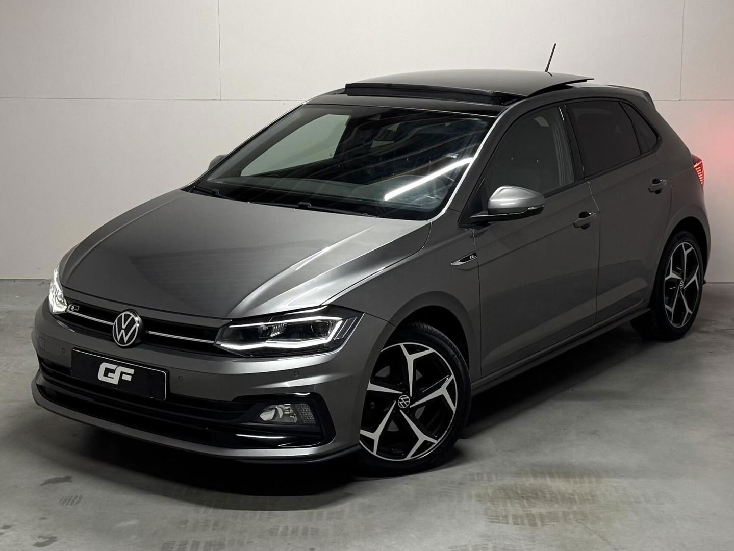 Volkswagen Polo 1.0 TSI 2x R-Line Pano Virtual DSG Carplay Camera NAP