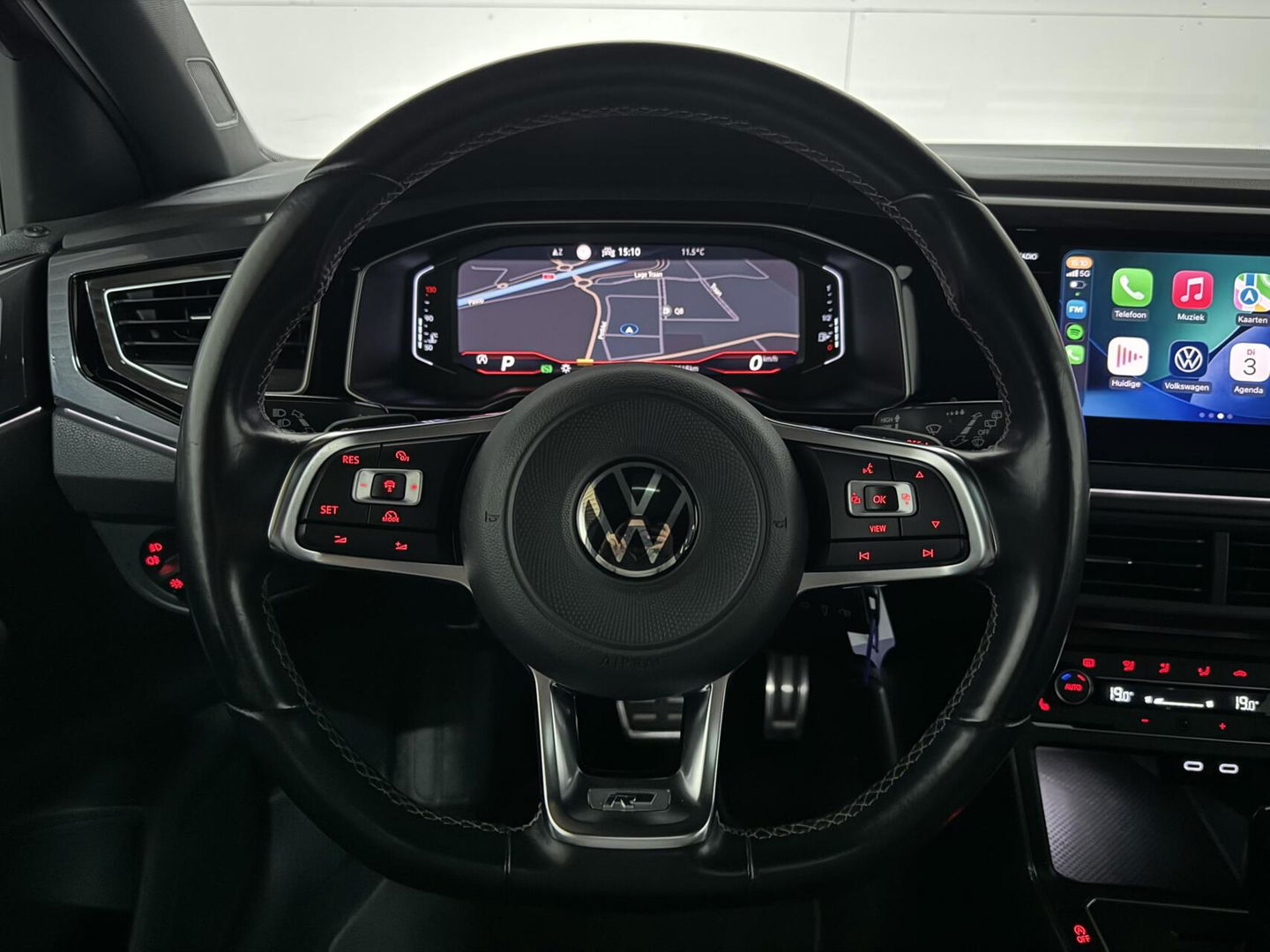 Volkswagen Polo 1.0 TSI 2x R-Line Pano Virtual DSG Carplay Camera NAP