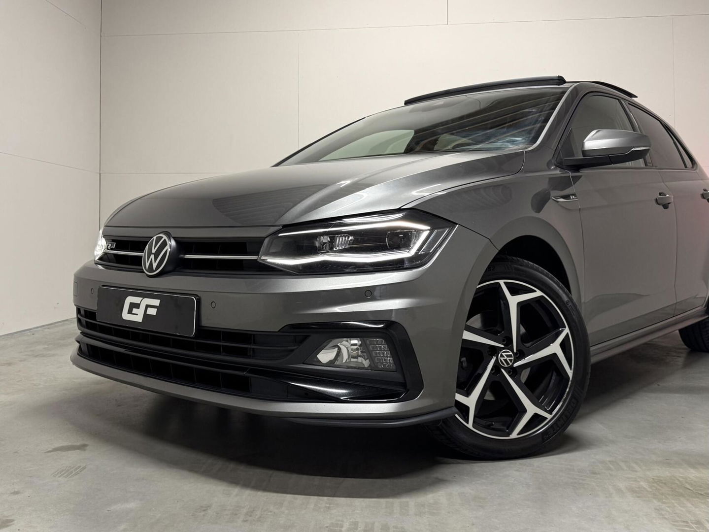 Volkswagen Polo 1.0 TSI 2x R-Line Pano Virtual DSG Carplay Camera NAP