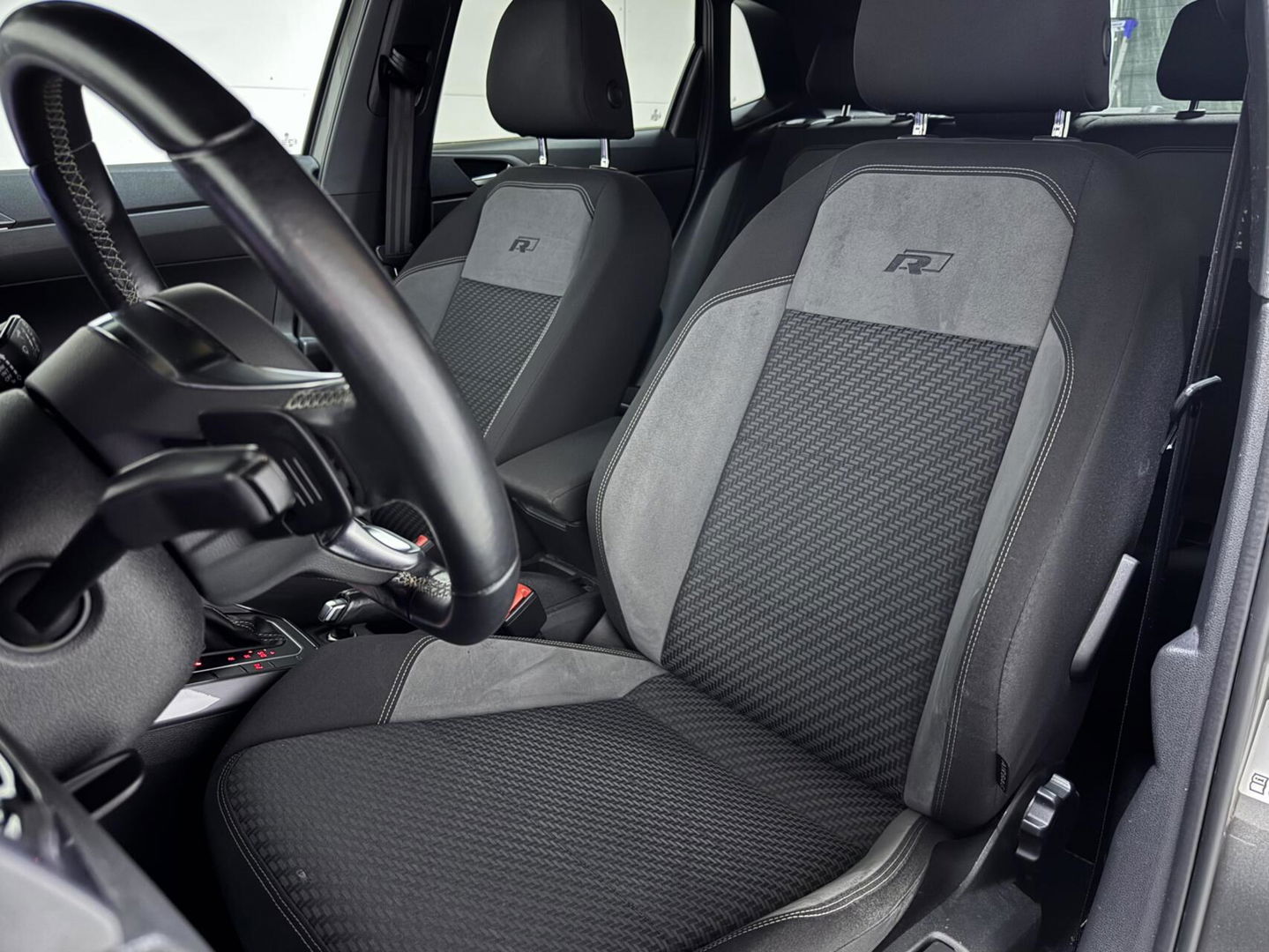 Volkswagen Polo 1.0 TSI 2x R-Line Pano Virtual DSG Carplay Camera NAP