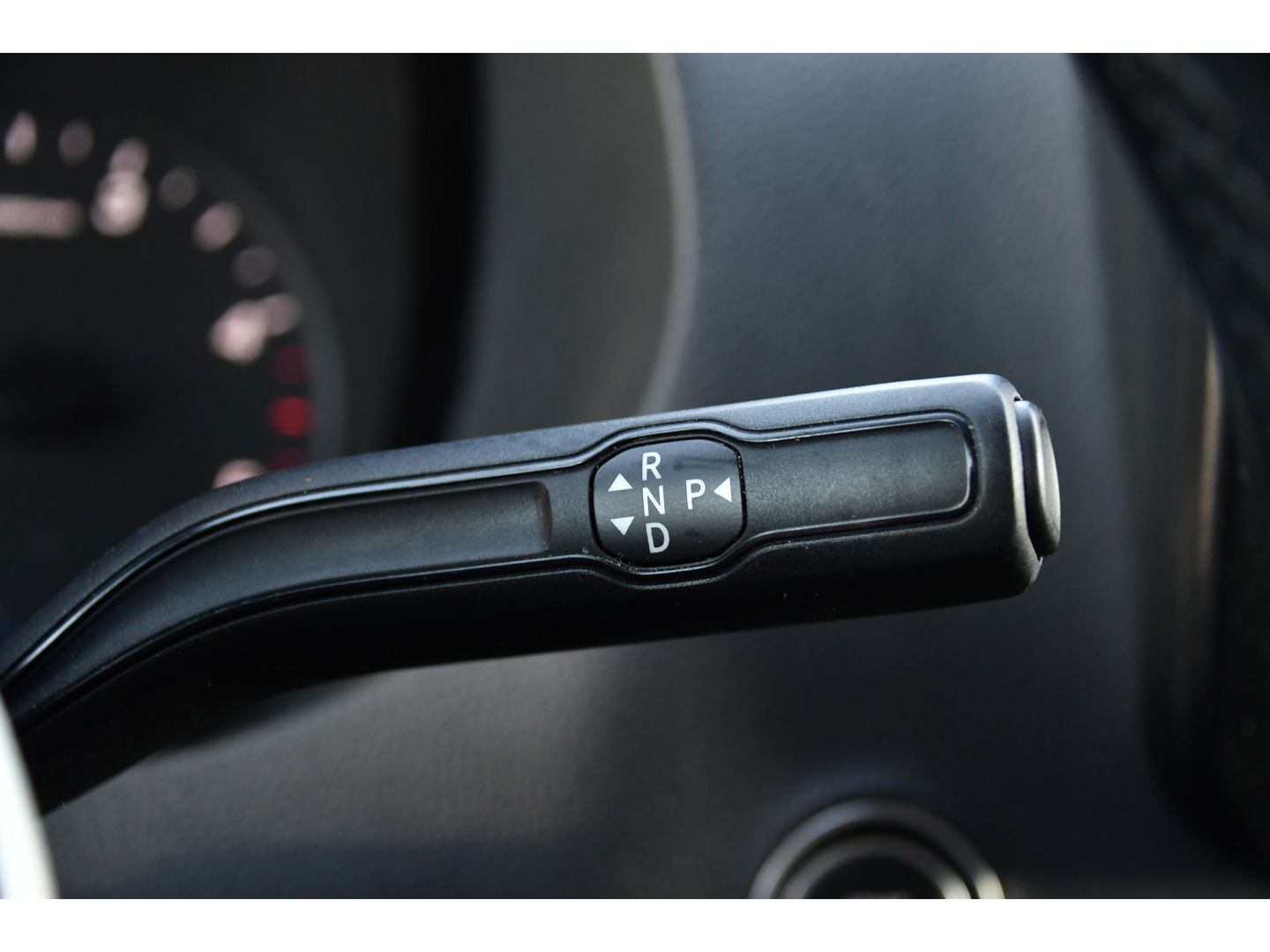 Mercedes-Benz Sprinter 319 V6 3.0 CDI L2H2 PB Edition Camera, Cruise, Carplay, 3500kg Trekhaak, 10,5'' Mbux, LED, Stoelverwarming, Automaat Uniek!