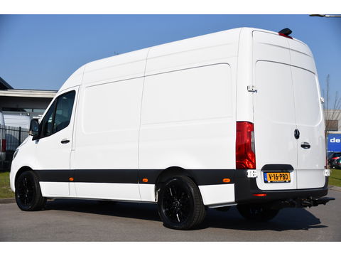 Mercedes-Benz Sprinter 319 V6 3.0 CDI L2H2 PB Edition Camera, Cruise, Carplay, 3500kg Trekhaak, 10,5'' Mbux, LED, Stoelverwarming, Automaat Uniek!