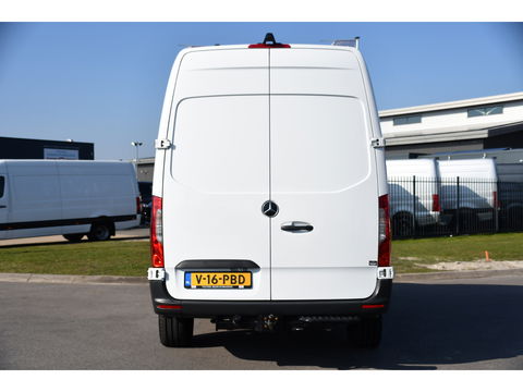 Mercedes-Benz Sprinter 319 V6 3.0 CDI L2H2 PB Edition Camera, Cruise, Carplay, 3500kg Trekhaak, 10,5'' Mbux, LED, Stoelverwarming, Automaat Uniek!