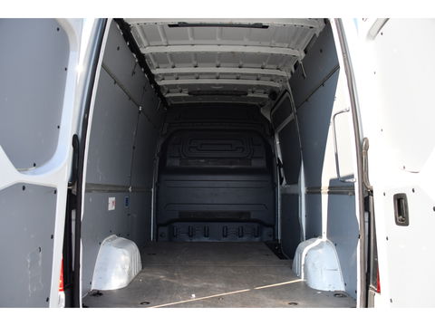 Mercedes-Benz Sprinter 319 V6 3.0 CDI L2H2 PB Edition Camera, Cruise, Carplay, 3500kg Trekhaak, 10,5'' Mbux, LED, Stoelverwarming, Automaat Uniek!