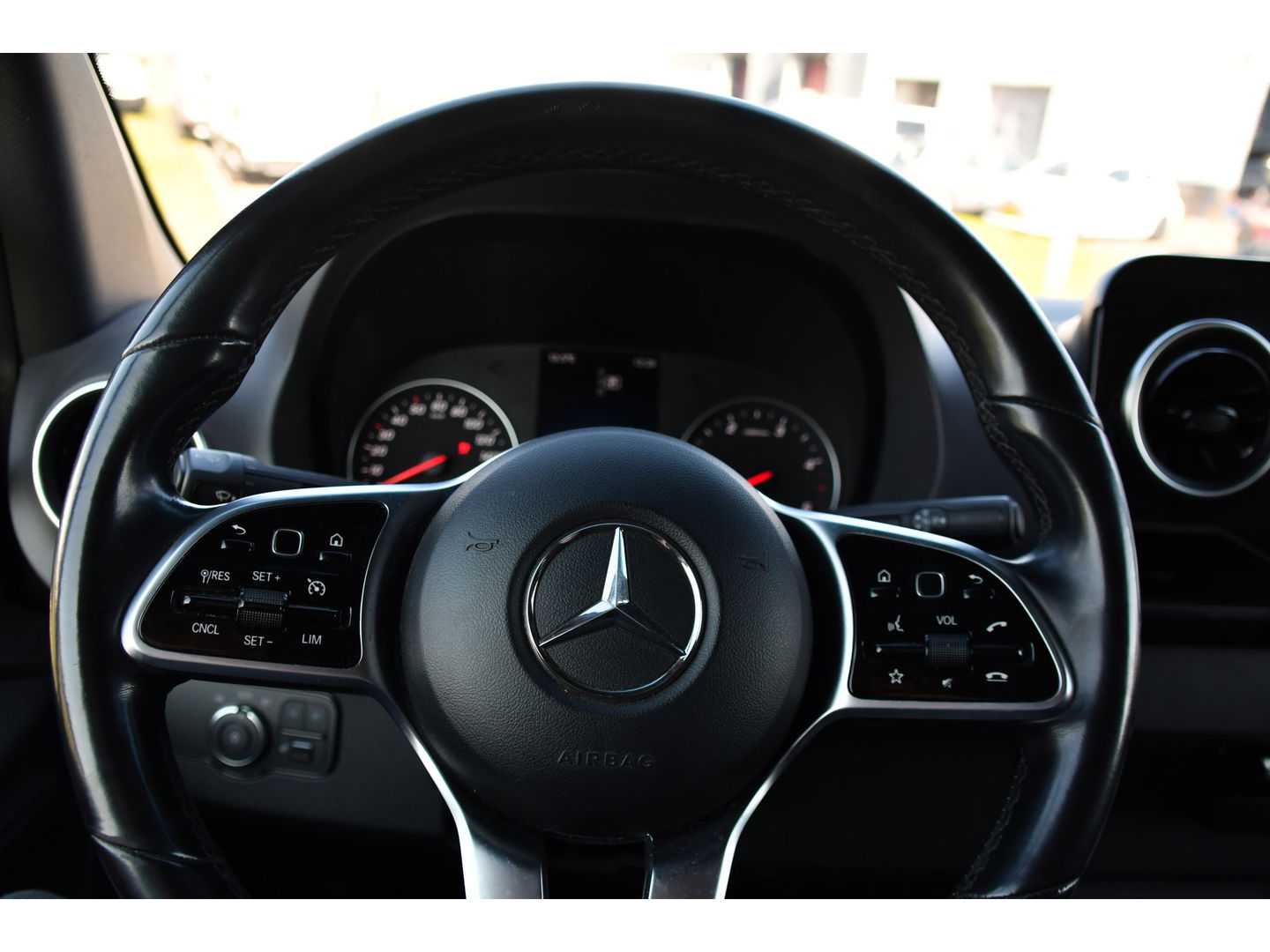 Mercedes-Benz Sprinter 519 V6 3.0 CDI L3H2 PB Edition Camera, Cruise, Carplay, LED, 3500kg Trekhaak, 10,5'' Mbux, Stoelverwarming, Softclose, Uniek!