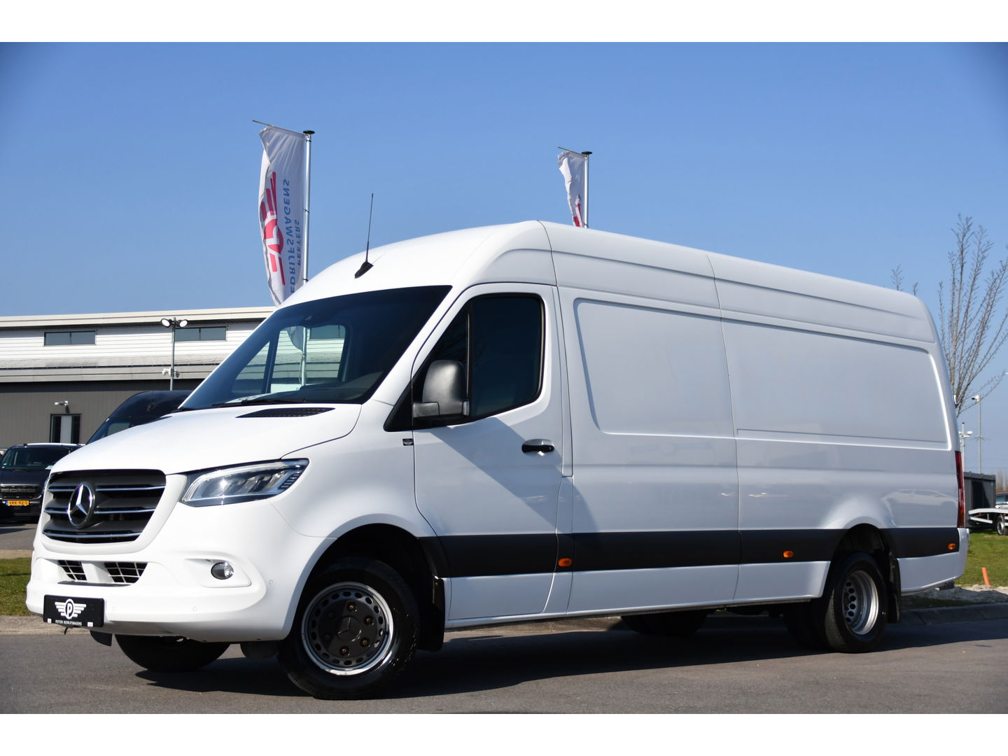 Mercedes-Benz Sprinter 519 V6 3.0 CDI L3H2 PB Edition Camera, Cruise, Carplay, LED, 3500kg Trekhaak, 10,5'' Mbux, Stoelverwarming, Softclose, Uniek!