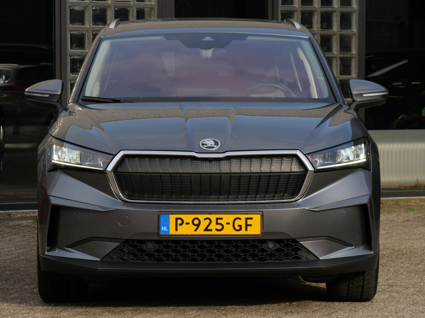 Škoda Enyaq iV 80/ CLIMATE PACK/ TREKHAAK/ PARKEERVERWARMING/ SOH 92%