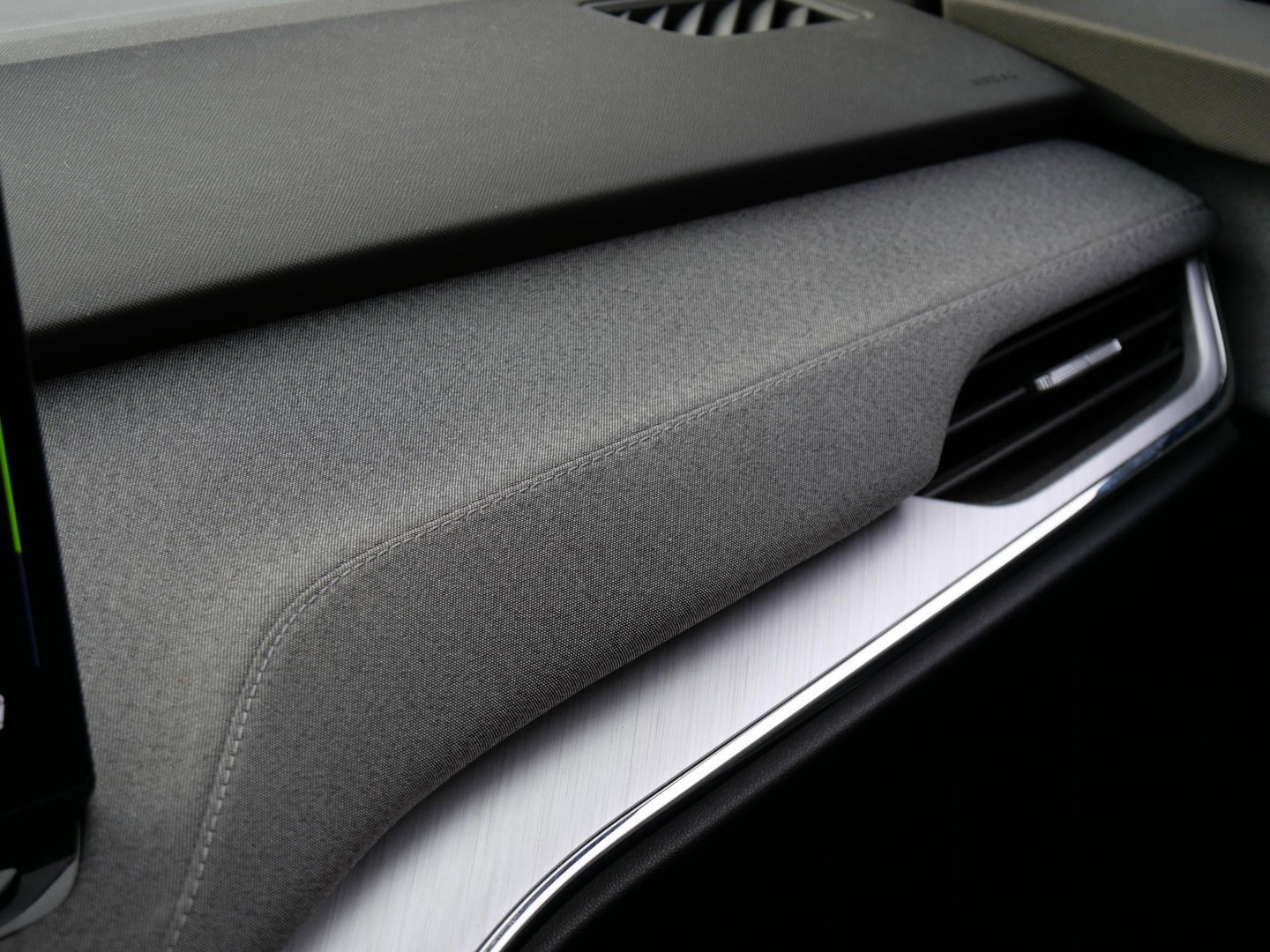 Škoda Enyaq iV 80/ CLIMATE PACK/ TREKHAAK/ PARKEERVERWARMING/ SOH 92%