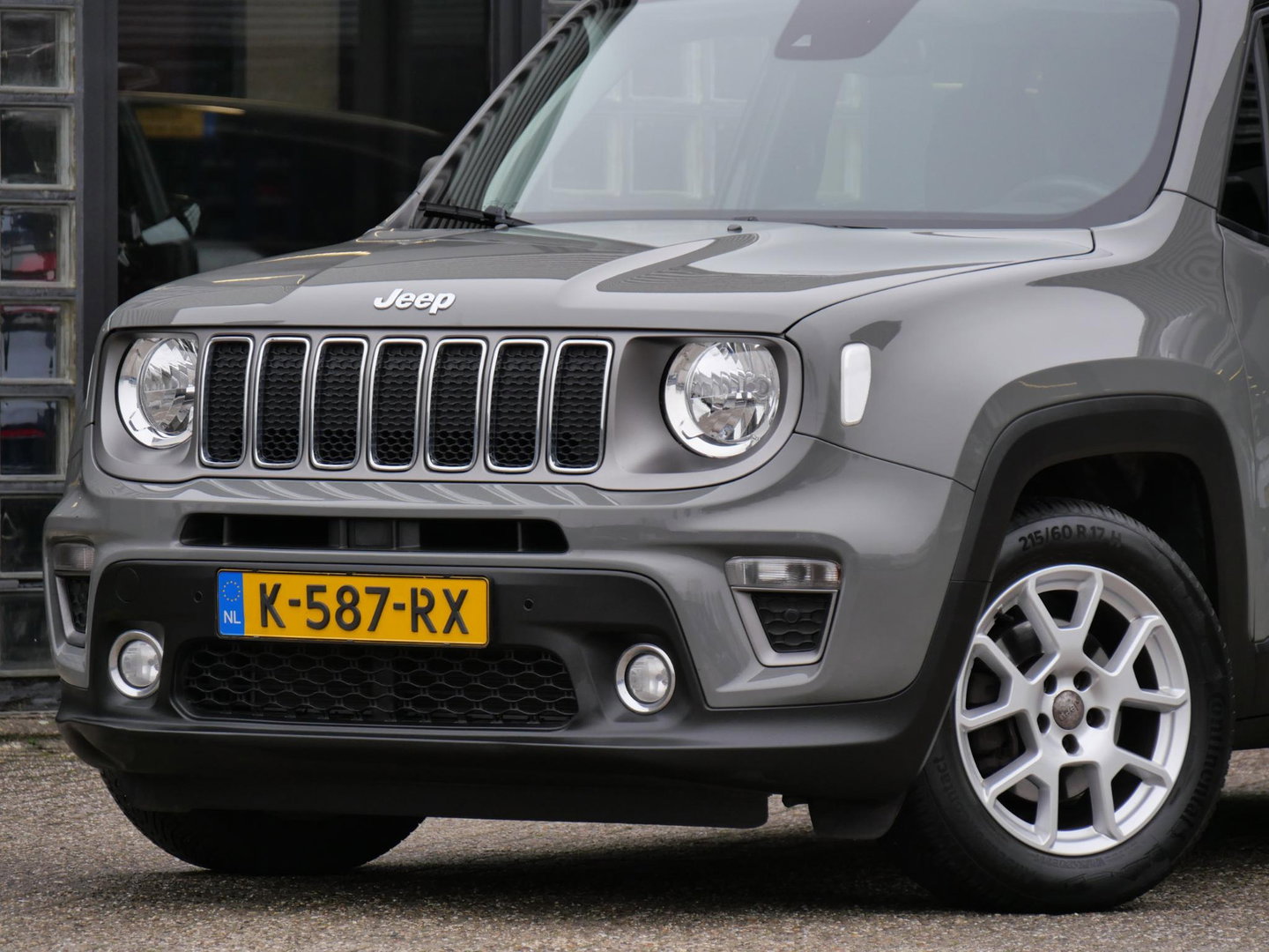 Jeep Renegade 1.3T LIMITED/ AFN. TREKHAAK/ CARPLAY/ PDC V+A/ ALL-SEASON BANDEN