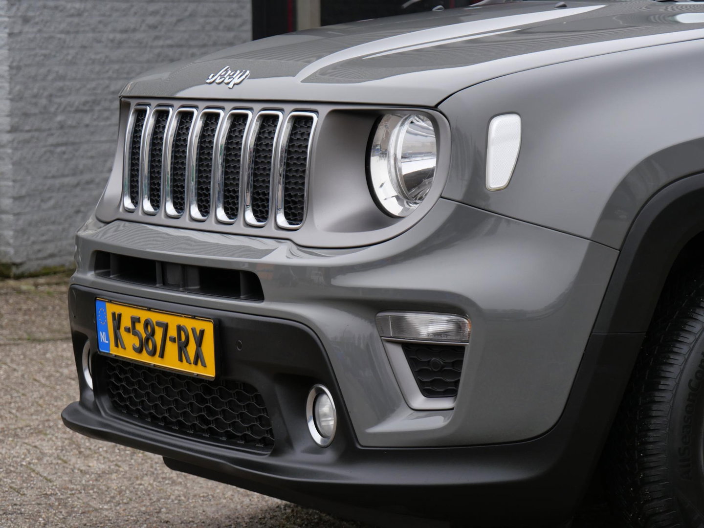 Jeep Renegade 1.3T LIMITED/ AFN. TREKHAAK/ CARPLAY/ PDC V+A/ ALL-SEASON BANDEN