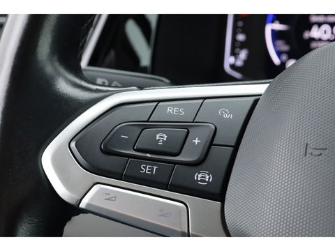 Volkswagen Transporter 2.0 TDI L2H1 4Motion Automaat/DSG Comfortline | Standkachel | Dig. Cockpit | Camera+PDC | Stoelverw. | Adapt. Cruise | Nav+App.Connect | LED