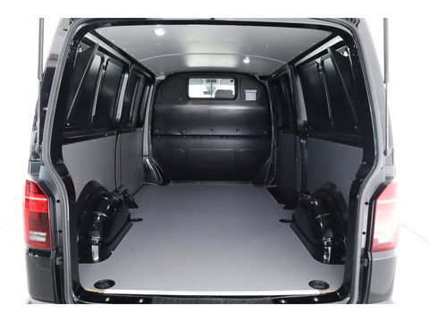 Volkswagen Transporter 2.0 TDI L2H1 4Motion Automaat/DSG Comfortline | Standkachel | Dig. Cockpit | Camera+PDC | Stoelverw. | Adapt. Cruise | Nav+App.Connect | LED