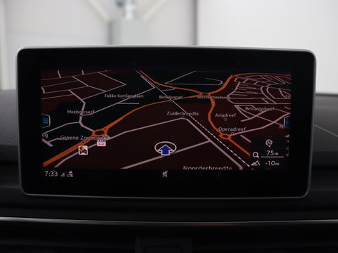 Audi A4 40 TFSI Sport S Line Black Edition | Stoelverwarming | Adaptive cruise | Keyless | Virtual Cockpit | Carplay | Half leder | Navigatie | Full LED | 19'' | Sportstoelen | Sfeerverlichting