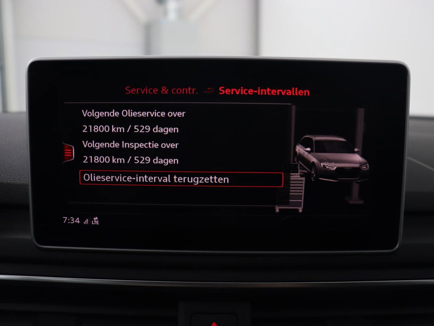 Audi A4 40 TFSI Sport S Line Black Edition | Stoelverwarming | Adaptive cruise | Keyless | Virtual Cockpit | Carplay | Half leder | Navigatie | Full LED | 19'' | Sportstoelen | Sfeerverlichting