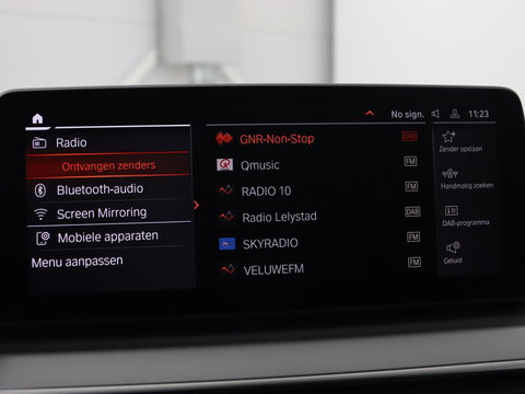 BMW 5 Serie 520i Business Edition Plus | Nappaleder | Stoelverwarming | Carplay | Laserlicht | Navigatie | Live Cockpit | Parkeerhulp | Climate control | Comfortstoelen | Cruise control | Bluetooth