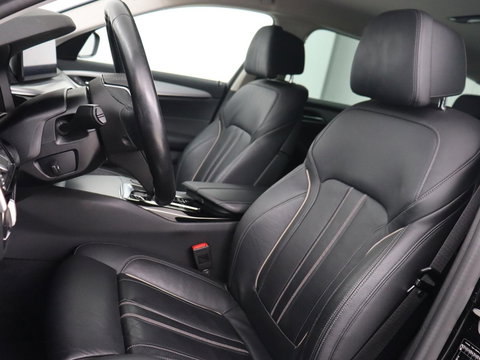 BMW 5 Serie 520i Business Edition Plus | Nappaleder | Stoelverwarming | Carplay | Laserlicht | Navigatie | Live Cockpit | Parkeerhulp | Climate control | Comfortstoelen | Cruise control | Bluetooth
