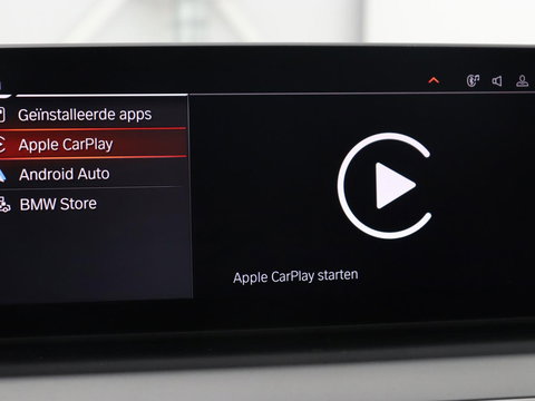 BMW 5 Serie 520i Business Edition Plus | Nappaleder | Stoelverwarming | Carplay | Laserlicht | Navigatie | Live Cockpit | Parkeerhulp | Climate control | Comfortstoelen | Cruise control | Bluetooth