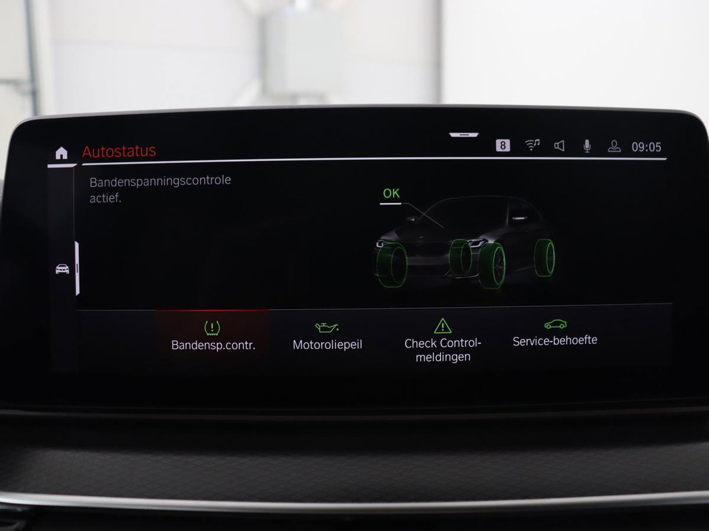 BMW 5 Serie 520i M Sport | Leder | Stoelverwarming | Carplay | 19'' | Sportstoelen | Live Cockpit | Navigatie | Parkeerhulp | Adaptief LED | Memory | Keyless start