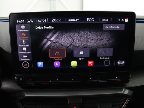 CUPRA Leon 1.4 eHybrid | Stoelverwarming | Adaptive cruise | Navigatie | Carplay | Sportstoelen | Stuurverwarming | Parkeerhulp | Full LED | Keyless | Half leder | PHEV | Plug In