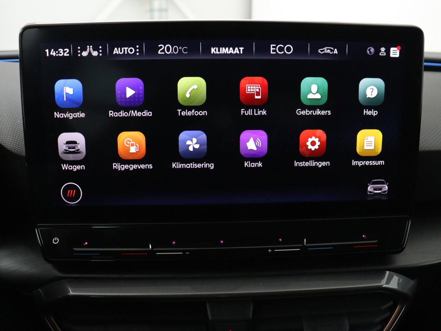 CUPRA Leon 1.4 eHybrid | Stoelverwarming | Adaptive cruise | Navigatie | Carplay | Sportstoelen | Stuurverwarming | Parkeerhulp | Full LED | Keyless | Half leder | PHEV | Plug In