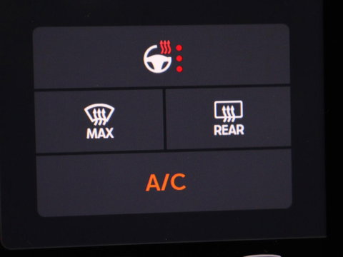 CUPRA Leon 1.4 eHybrid | Stoelverwarming | Adaptive cruise | Navigatie | Carplay | Sportstoelen | Stuurverwarming | Parkeerhulp | Full LED | Keyless | Half leder | PHEV | Plug In