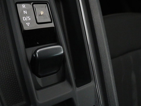 CUPRA Leon 1.4 eHybrid | Stoelverwarming | Adaptive cruise | Navigatie | Carplay | Sportstoelen | Stuurverwarming | Parkeerhulp | Full LED | Keyless | Half leder | PHEV | Plug In