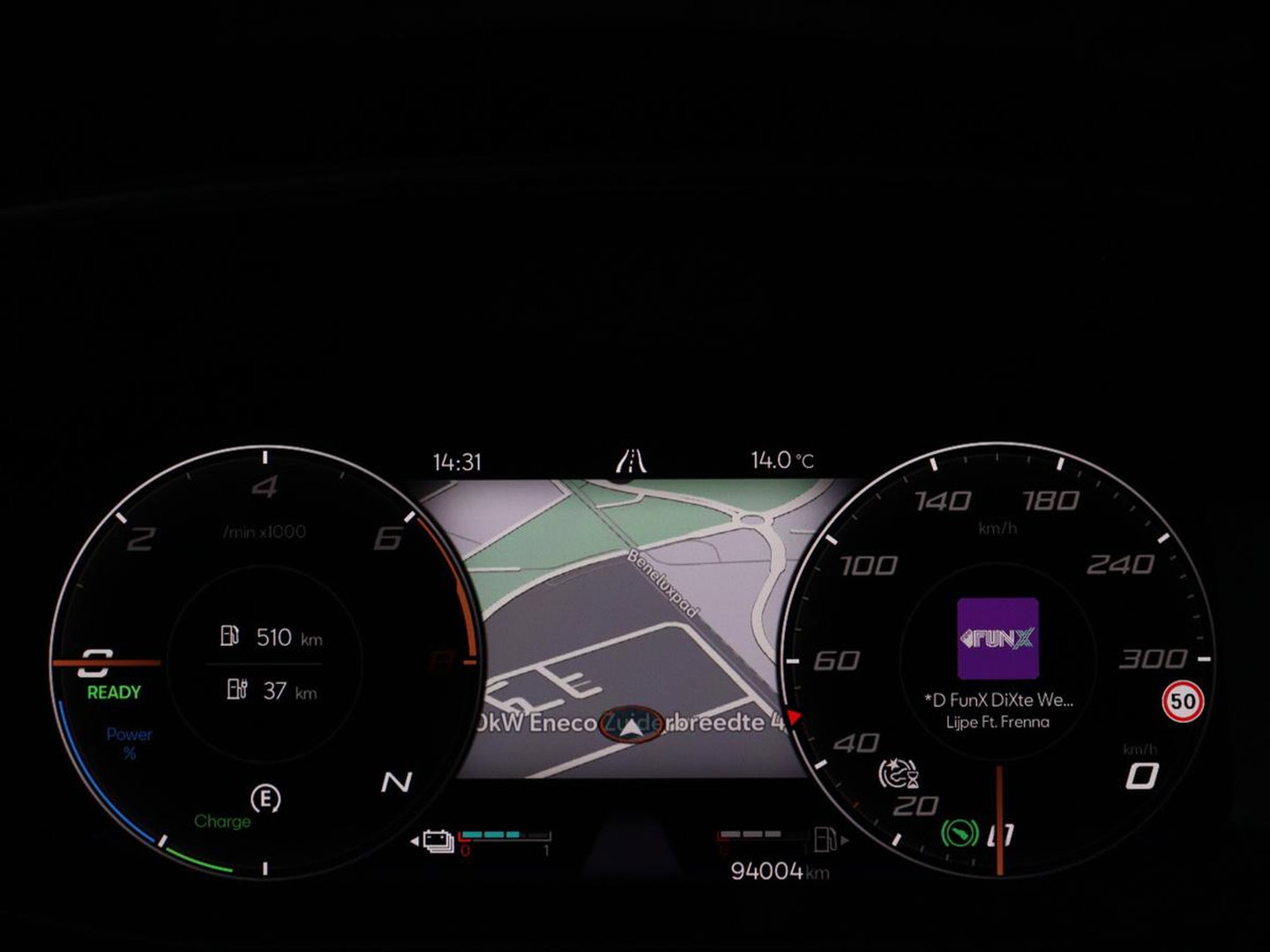 CUPRA Leon 1.4 eHybrid | Stoelverwarming | Adaptive cruise | Navigatie | Carplay | Sportstoelen | Stuurverwarming | Parkeerhulp | Full LED | Keyless | Half leder | PHEV | Plug In