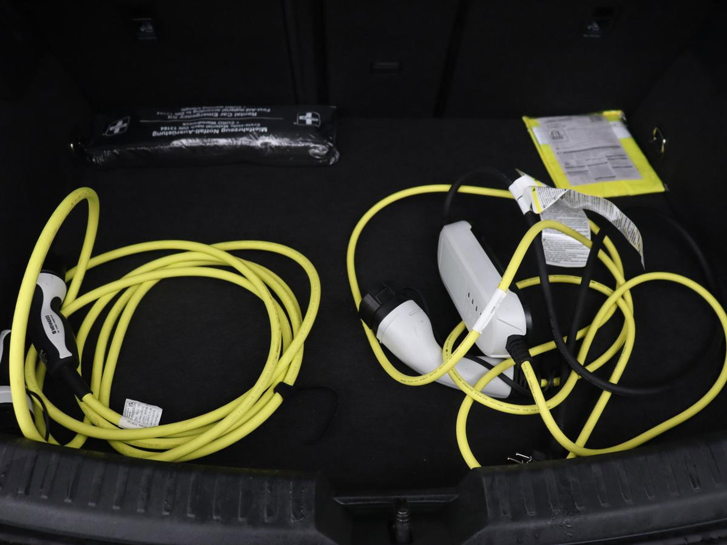 CUPRA Leon 1.5 eHybrid Business | Stoelverwarming | Adaptive cruise | Camera | Carplay | Sportstoelen | Matrix LED | Keyless | PHEV | Plug In