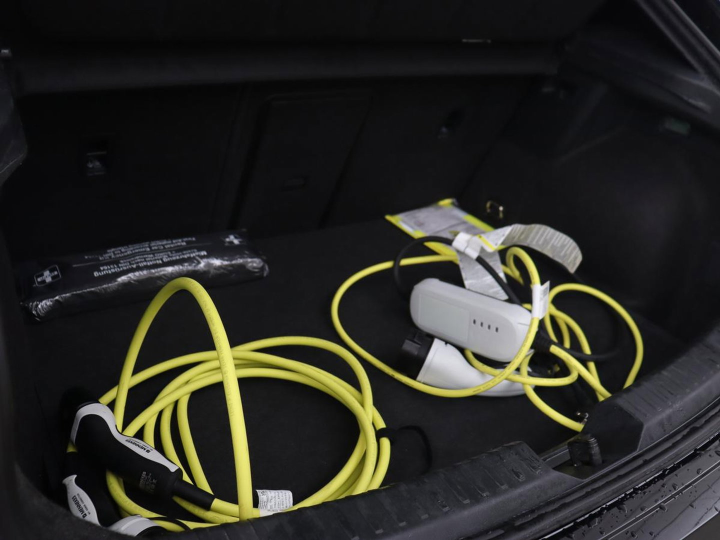 CUPRA Leon 1.5 eHybrid Business | Stoelverwarming | Adaptive cruise | Camera | Carplay | Sportstoelen | Matrix LED | Keyless | PHEV | Plug In