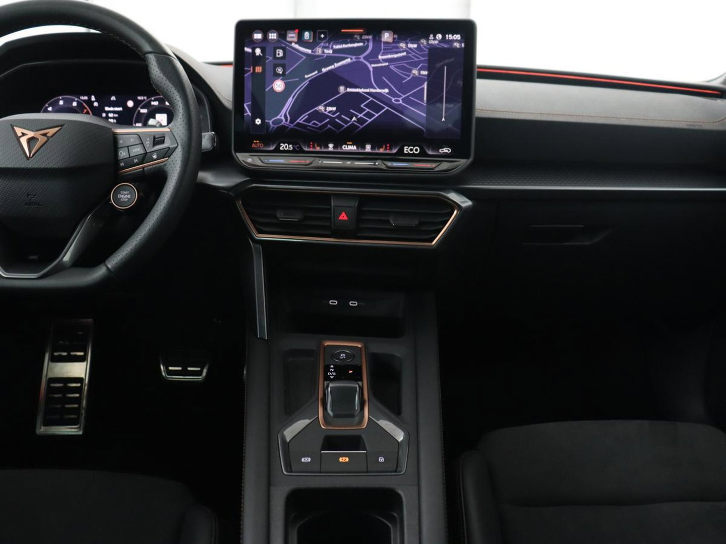 CUPRA Leon 1.5 eHybrid Business | Stoelverwarming | Adaptive cruise | Camera | Carplay | Sportstoelen | Matrix LED | Keyless | PHEV | Plug In