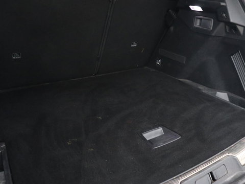 DS 7 Crossback E-Tense Performance Line 225 | SOH 90% | Stoelverwarming | Adaptive cruise | Alcantara | Keyless | Full LED | Carplay | Navigatie | Memory | Digital Cockpit | Dodehoek detectie | DAB | Getint glas | PHEV | Plug In