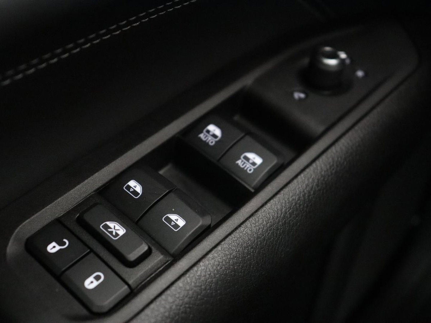 Jeep Compass 4xe 240 Plug-in Hybrid 80th Anniversary | 360 Camera | Adaptive cruise | Full LED | Carplay | Keyless | Half leder | Navigatie | Park Assist | Climate control | PHEV