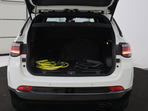 Jeep Compass 4xe 240 Plug-in Hybrid 80th Anniversary | 360 Camera | Adaptive cruise | Full LED | Carplay | Keyless | Half leder | Navigatie | Park Assist | Climate control | PHEV