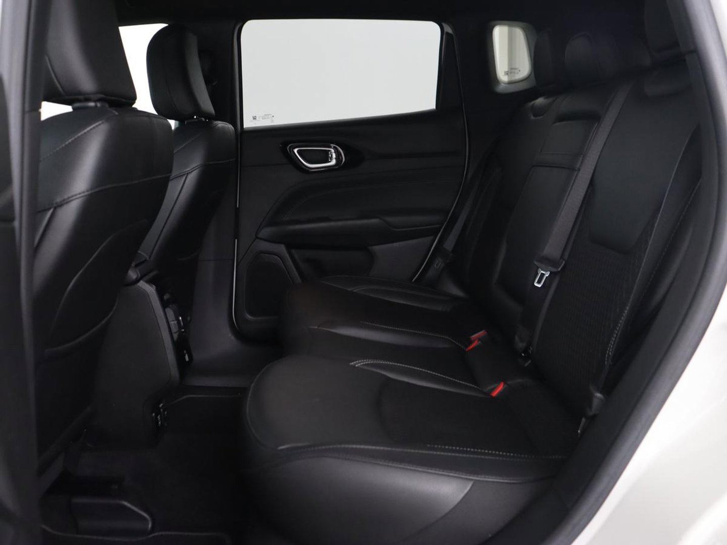 Jeep Compass 4xe 240 Plug-in Hybrid 80th Anniversary | 360 Camera | Adaptive cruise | Full LED | Carplay | Keyless | Half leder | Navigatie | Park Assist | Climate control | PHEV