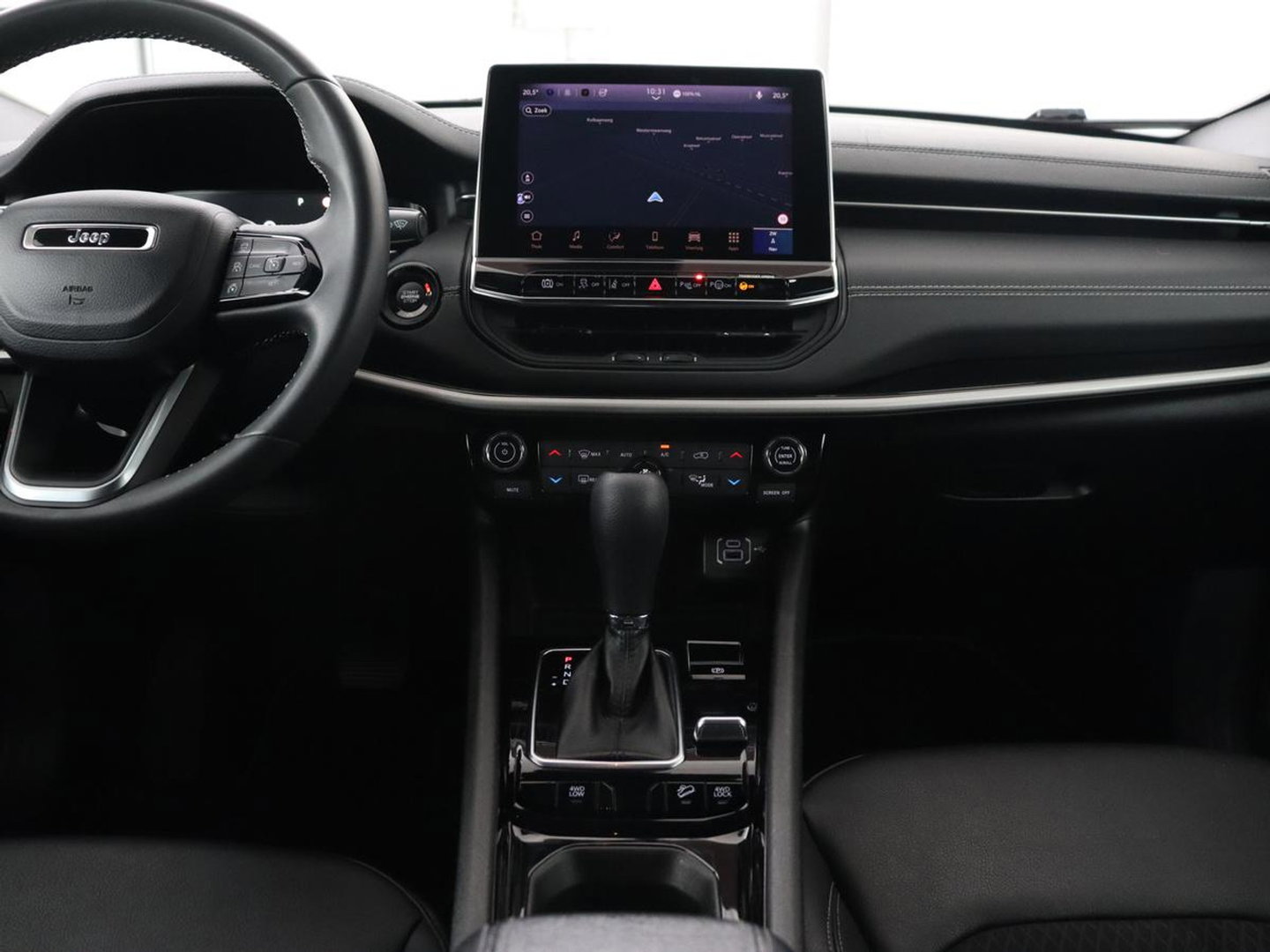 Jeep Compass 4xe 240 Plug-in Hybrid 80th Anniversary | 360 Camera | Adaptive cruise | Full LED | Carplay | Keyless | Half leder | Navigatie | Park Assist | Climate control | PHEV