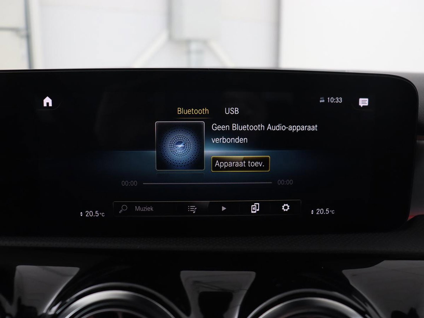 Mercedes-Benz A-Klasse 250e AMG Limited | Carplay | Stoelverwarming | Leder/Alcantara | Widescreen | Sfeerverlichting | Navigatie | Camera | Full LED | Park Assist | PHEV | Plug In