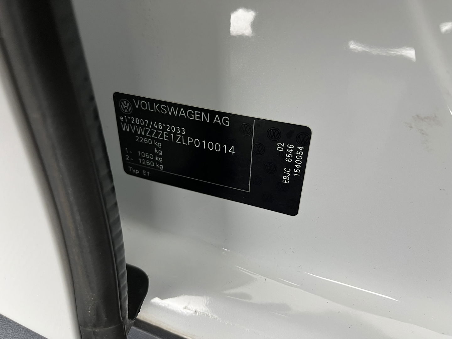 Volkswagen ID.3 First Max 58 kWh [ 3-Fase-11kW ] {SOH-89%} (INCL-BTW) *HEATPUMP | PANO | HEAD-UP | ADAPTIVE-CRUISE | IQ-LIGHTS | BLINDSPOT | CAMERA | KEYLESS | MICROFIBRE | AMBIENTLIGHT | NAVI-FULLMAP | DAB+ | ECC | HEATED-SPORTSEATS | DIGI-COCKPIT |