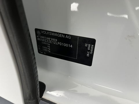 Volkswagen ID.3 First Max 58 kWh [ 3-Fase-11kW ] {SOH-89%} (INCL-BTW) *HEATPUMP | PANO | HEAD-UP | ADAPTIVE-CRUISE | IQ-LIGHTS | BLINDSPOT | CAMERA | KEYLESS | MICROFIBRE | AMBIENTLIGHT | NAVI-FULLMAP | DAB+ | ECC | HEATED-SPORTSEATS | DIGI-COCKPIT |