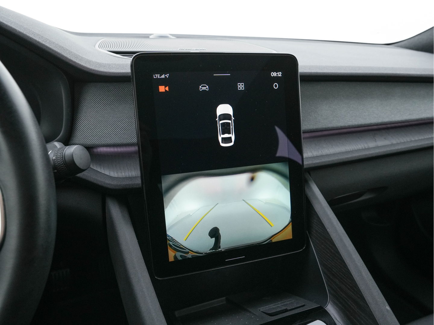 Polestar 2 Long Range Dual Motor Launch Edition 78kWh (3-Fase-11kW) {SOH-88%} Aut.*PANO | NAVI-FULLMAP | FULL-LED | ADAPTIVE-CRUISE | BLINDSPOT | TOPVIEW | KEYLESS | LANE-ASSIST | DIGI-COCKPIT | CARPLAY | DAB+ | HEATED-SPORTSEATS | CAMERA | MEMORY-PACK | PDC | 19''A