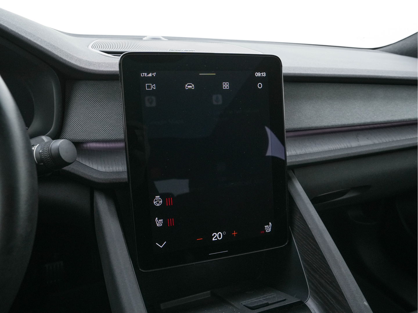 Polestar 2 Long Range Dual Motor Launch Edition 78kWh (3-Fase-11kW) {SOH-88%} Aut.*PANO | NAVI-FULLMAP | FULL-LED | ADAPTIVE-CRUISE | BLINDSPOT | TOPVIEW | KEYLESS | LANE-ASSIST | DIGI-COCKPIT | CARPLAY | DAB+ | HEATED-SPORTSEATS | CAMERA | MEMORY-PACK | PDC | 19''A