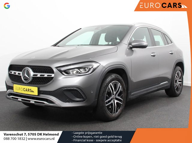Mercedes-Benz GLA - 200 Progressive | Climate control | Parkeersensoren | Apple carplay/ Andriod auto | Verwarmde voorstoelen | LED | Achteruitrijcamera | Adeptive cruise control