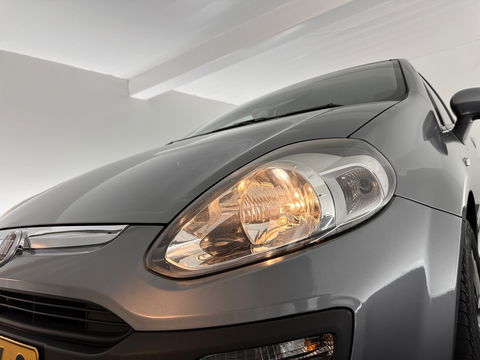 Fiat Punto Evo 1.3 M-Jet Dynamic *ECC | PDC | CRUISE | COMFORTSEATS | TOWBAR | RADIO-CD/MP3 | 15''ALU *