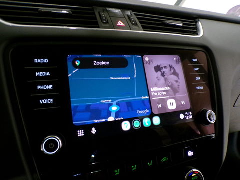 Škoda Octavia 1.0 TSI 116PK Greentech Ambition Business "Origineel NL!" Automaat! RS-Stoelen Apple-carplay Parkeersensor Navigatie