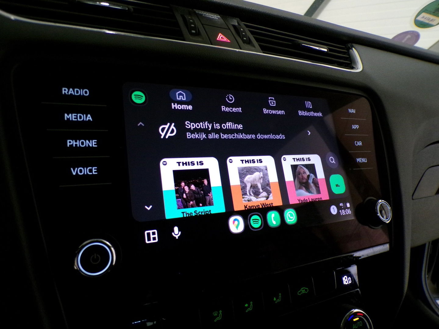 Škoda Octavia 1.0 TSI 116PK Greentech Ambition Business "Origineel NL!" Automaat! RS-Stoelen Apple-carplay Parkeersensor Navigatie