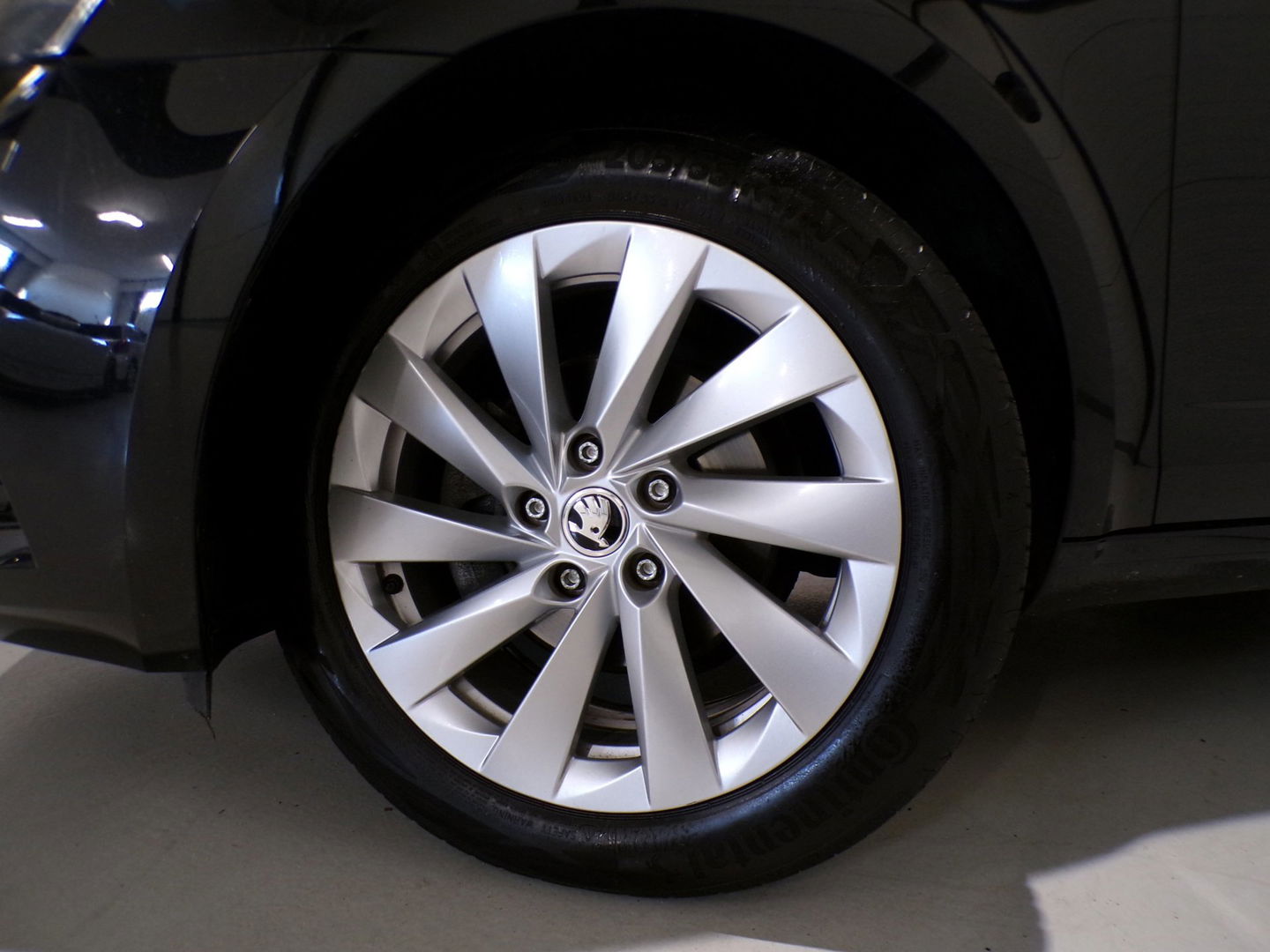 Škoda Octavia 1.0 TSI 116PK Greentech Ambition Business "Origineel NL!" Automaat! RS-Stoelen Apple-carplay Parkeersensor Navigatie