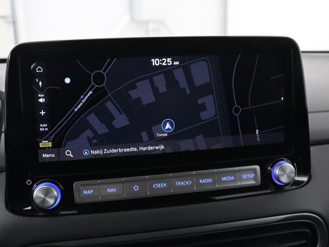 Hyundai KONA EV Fashion 64 kWh | SOH 100% | 3 Fase | Head-Up | Warmtepomp | Adaptive cruise | Camera | Carplay | Keyless | Full LED | Navigatie | Climate control