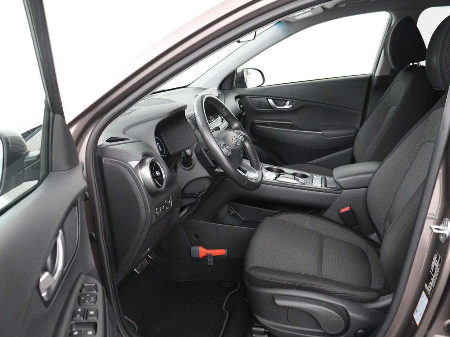 Hyundai KONA EV Fashion 64 kWh | SOH 100% | 3 Fase | Head-Up | Warmtepomp | Adaptive cruise | Camera | Carplay | Keyless | Full LED | Navigatie | Climate control